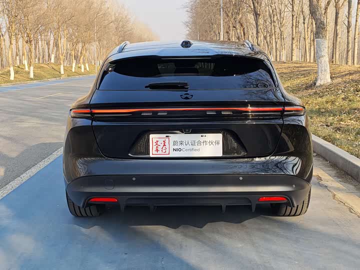 Фото 5 - Nio ET5T