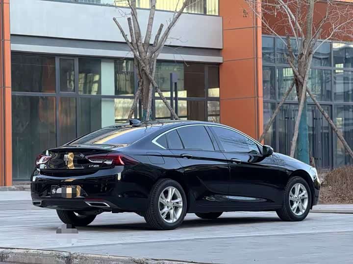 Фото 4 - Buick Regal