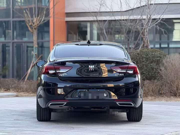 Фото 5 - Buick Regal