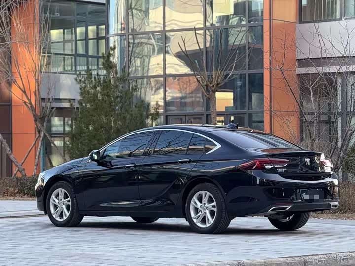 Фото 6 - Buick Regal