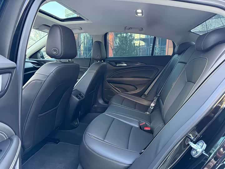 Фото 7 - Buick Regal