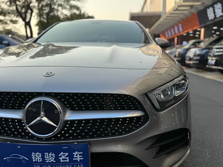 Фото 9 - Mercedes-Benz A-Class