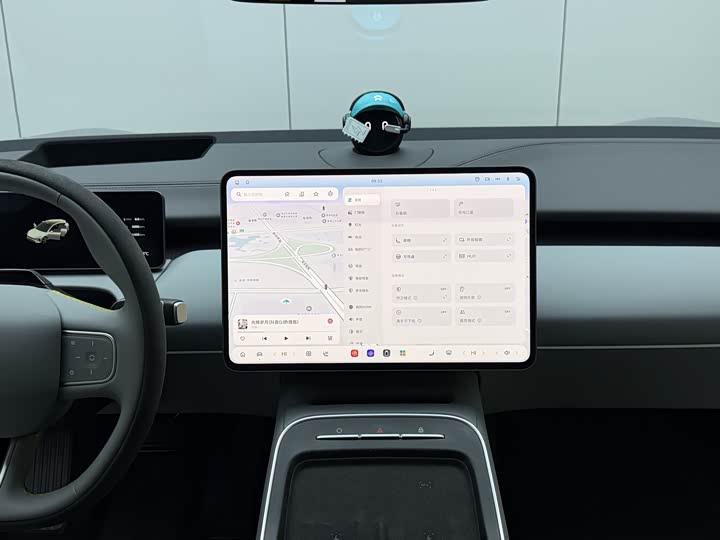 Фото 8 - Nio ET5T