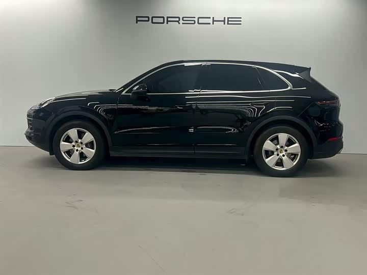 Фото 8 - Porsche Cayenne
