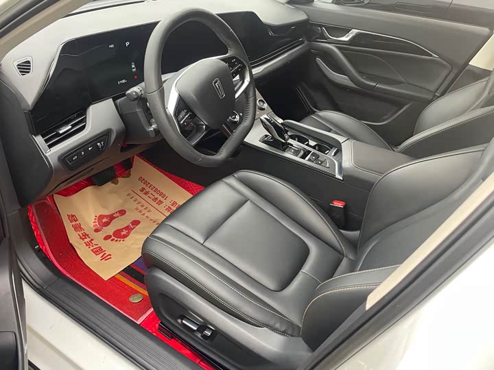 Фото 6 - Bestune B70