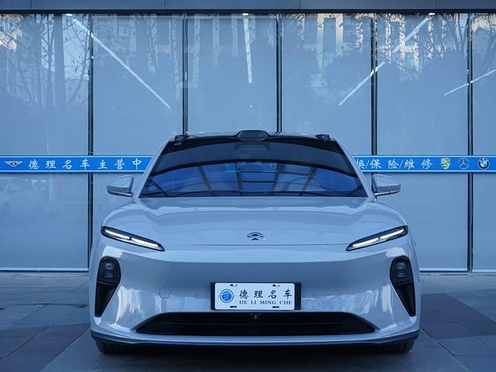 Фото 2 - Nio ET5T