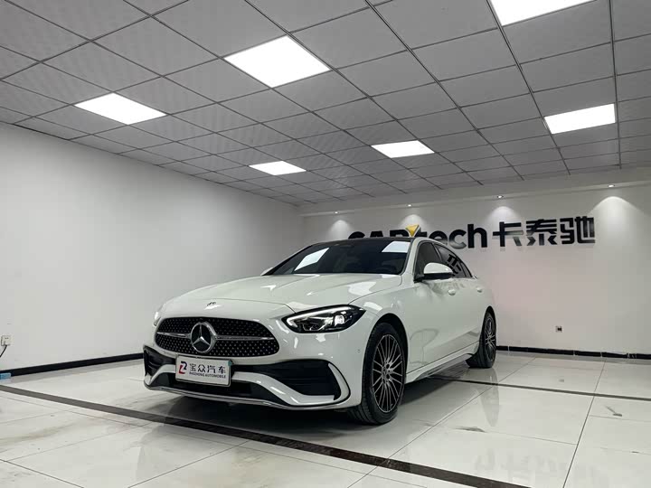 Фото 1 - Mercedes-Benz C-Class