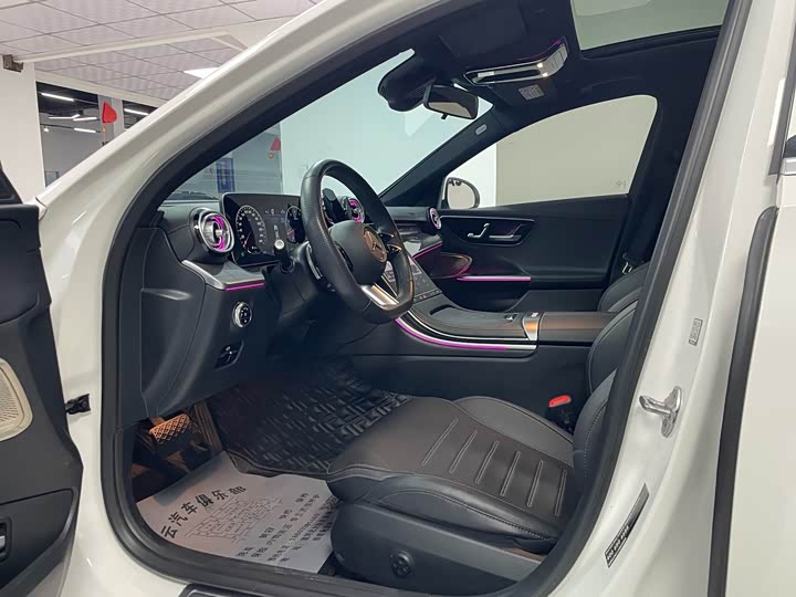 Фото 6 - Mercedes-Benz C-Class