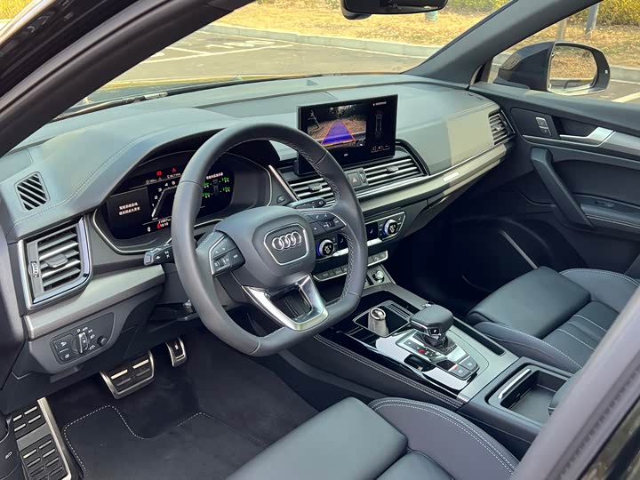 Фото 5 - Audi Q5L