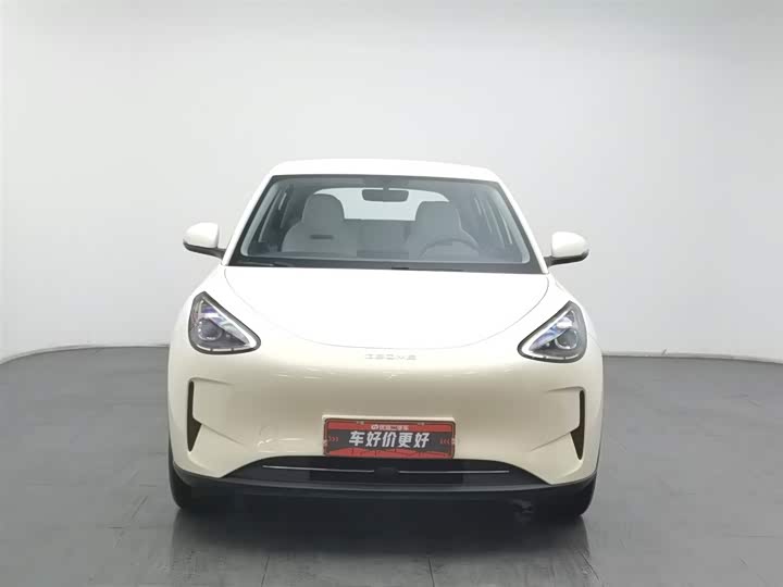 Фото 3 - Geely Galaxy Geome