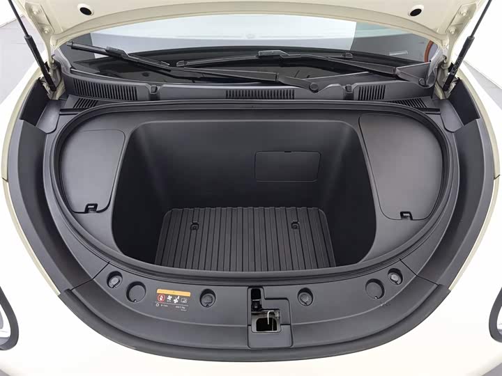 Фото 6 - Geely Galaxy Geome