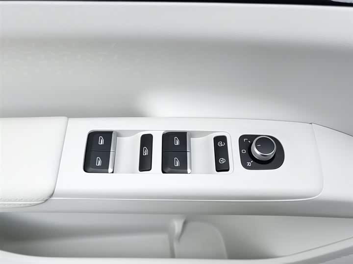 Фото 9 - Geely Galaxy Geome