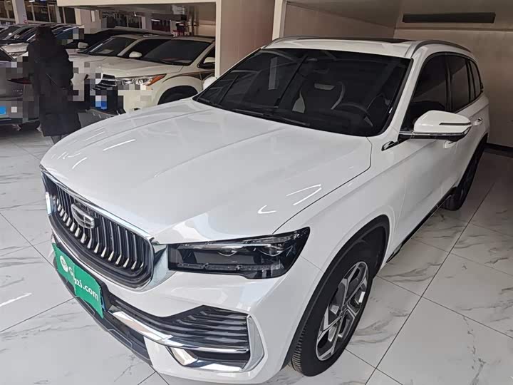 Фото 2 - Geely Monjaro