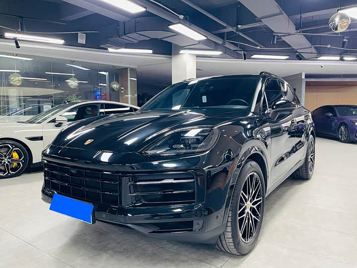 Фото 1 - Porsche Cayenne