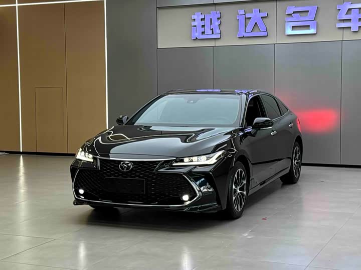 Фото 4 - Toyota Avalon