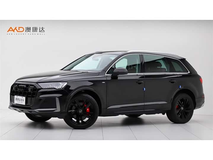 Фото 1 - Audi Q7