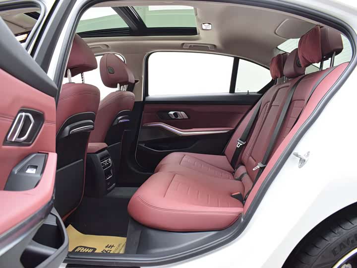 Фото 5 - BMW 3 Series