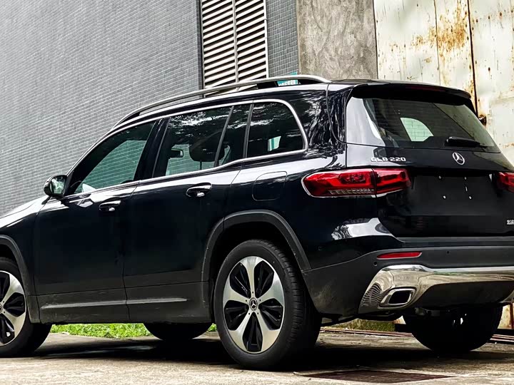 Фото 3 - Mercedes-Benz GLB-Class