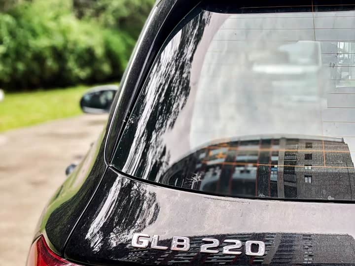 Фото 5 - Mercedes-Benz GLB-Class