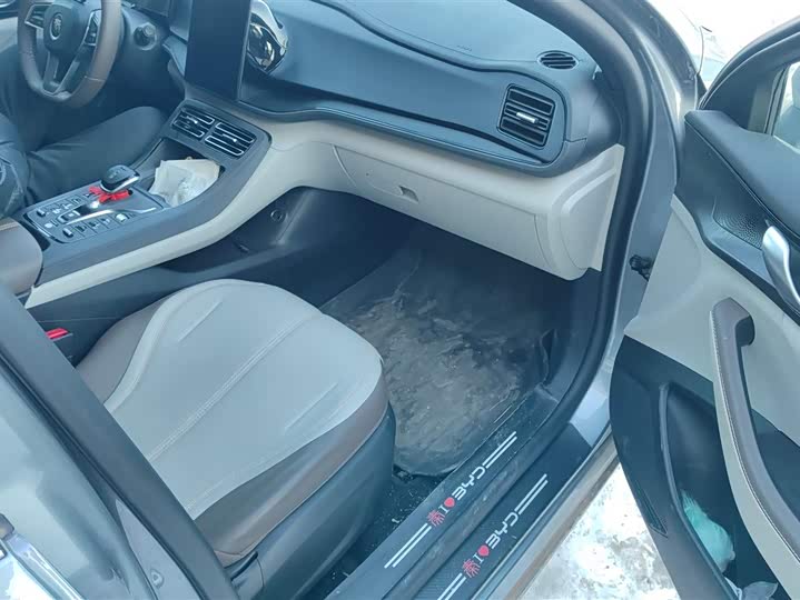 Фото 8 - BYD Qin Plus