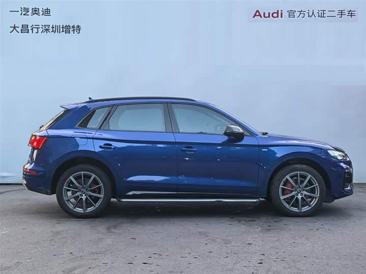 Фото 3 - Audi Q5L
