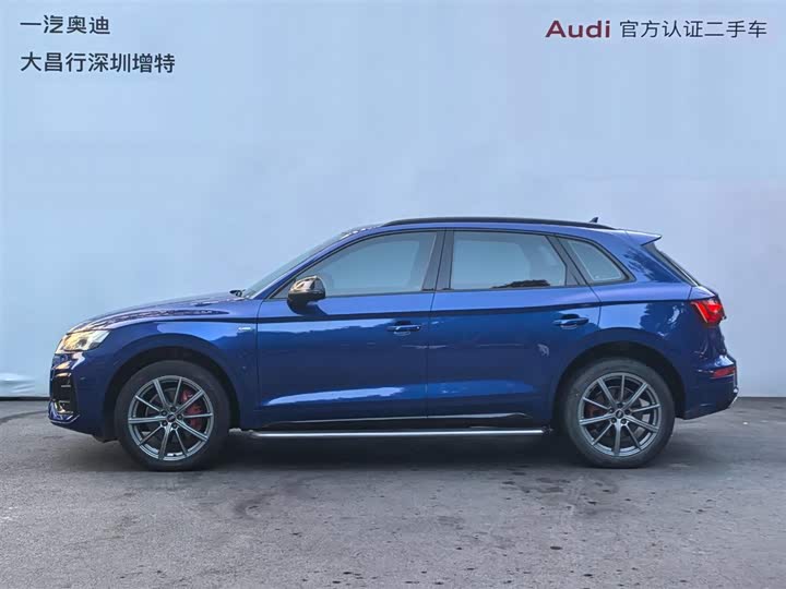 Фото 4 - Audi Q5L