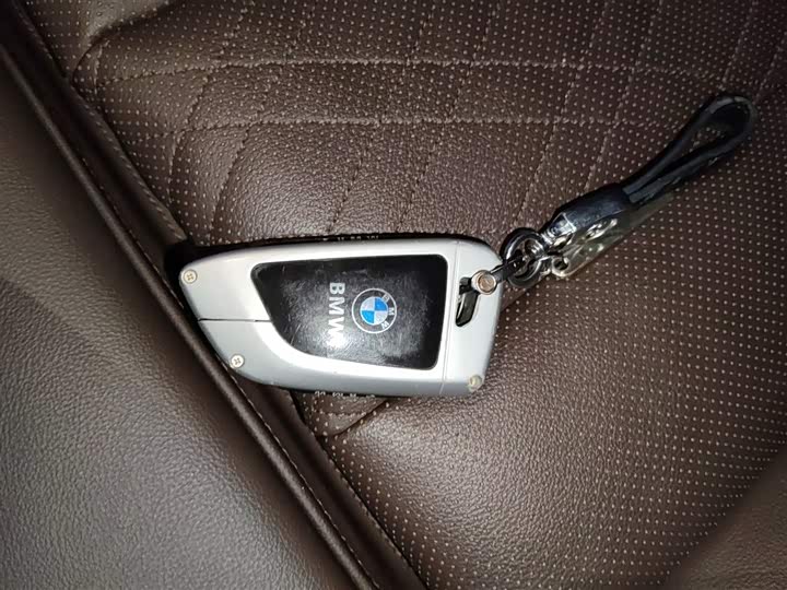 Фото 9 - BMW 3 Series