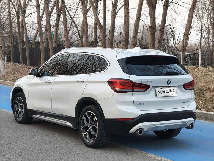 Фото 7 - BMW X1