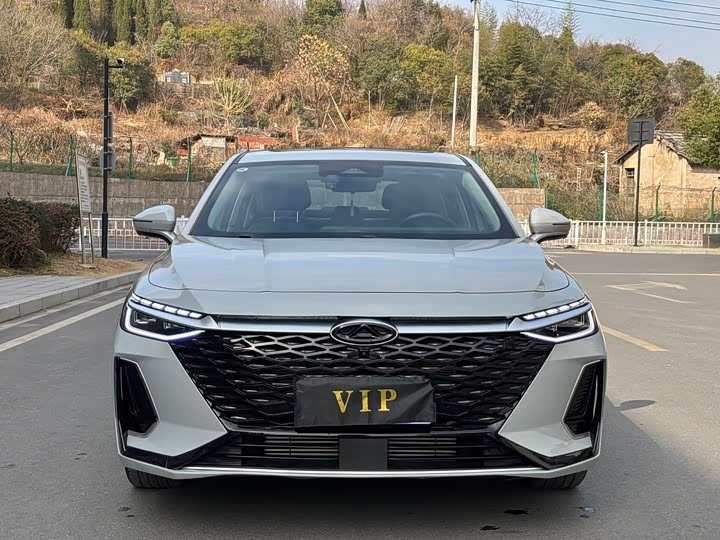 Фото 1 - Chery Arrizo 8