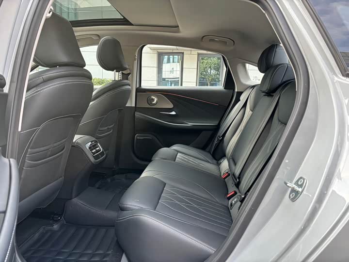 Фото 9 - Chery Arrizo 8