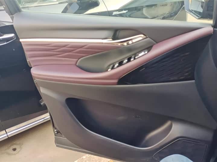 Фото 7 - GAC Trumpchi M8