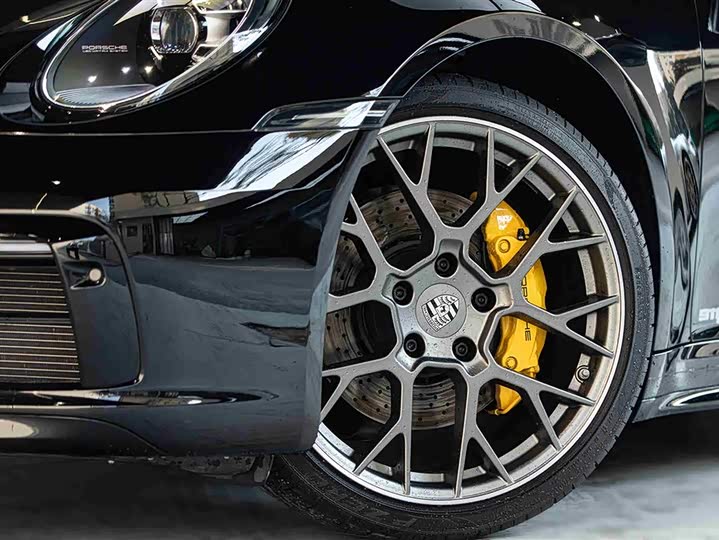 Фото 6 - Porsche 911