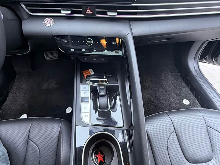 Фото 9 - Hyundai Elantra N line