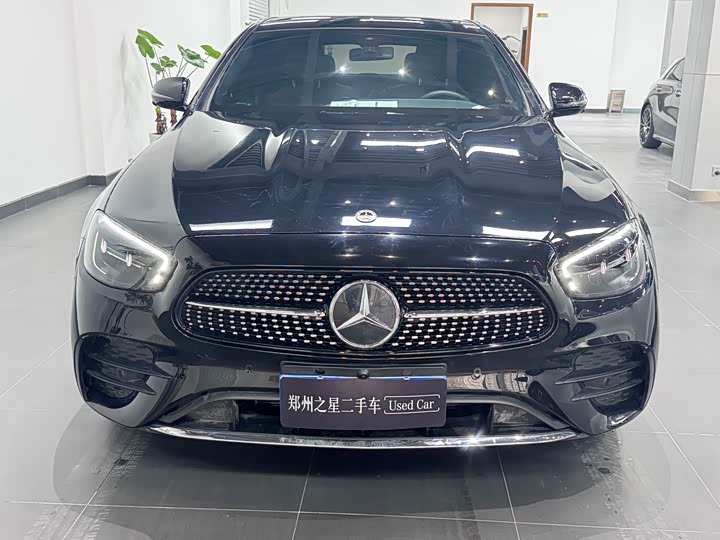 Фото 2 - Mercedes-Benz E-Class