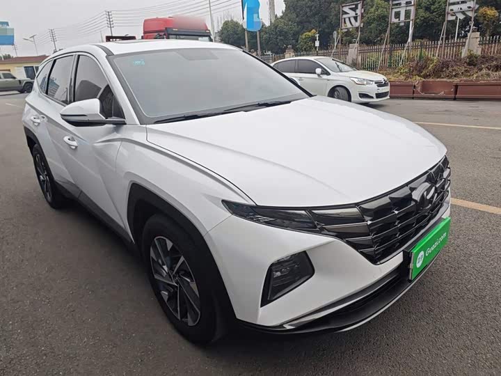 Фото 4 - Hyundai Tucson L