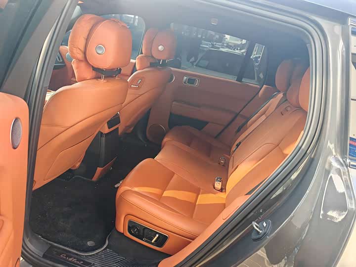 Фото 8 - LiXiang L7