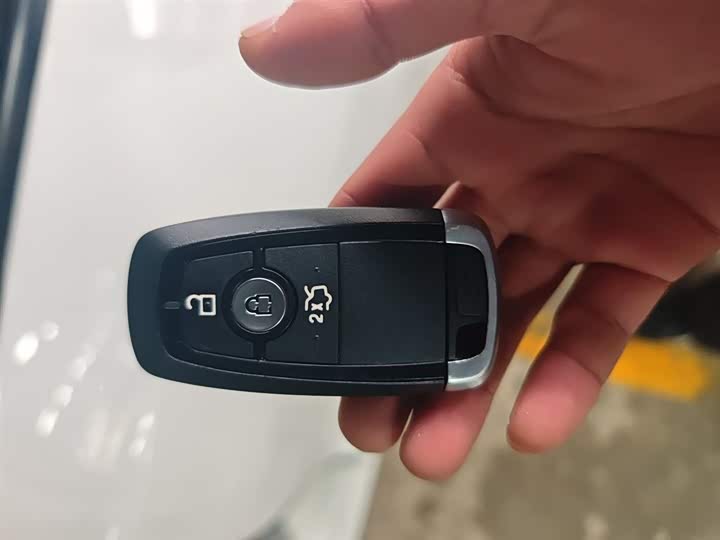 Фото 9 - Ford Focus