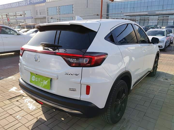 Фото 7 - Honda XR-V