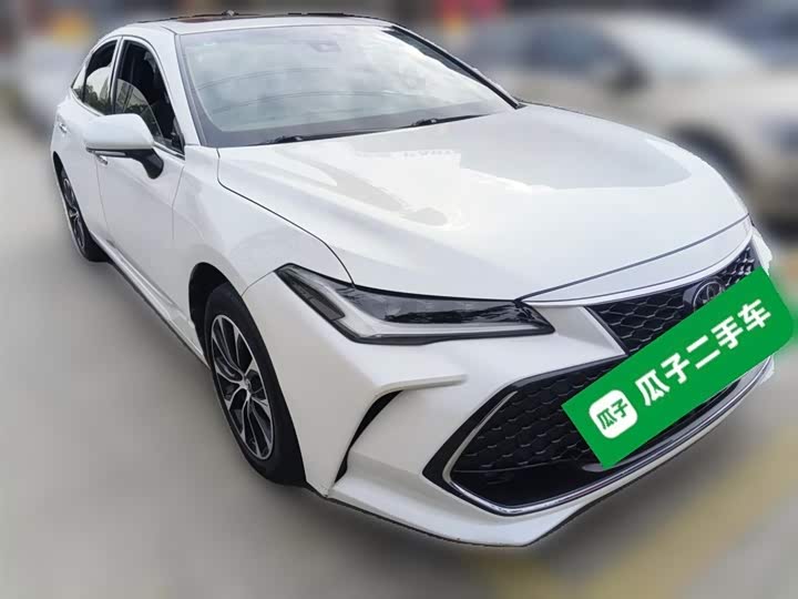 Фото 7 - Toyota Avalon