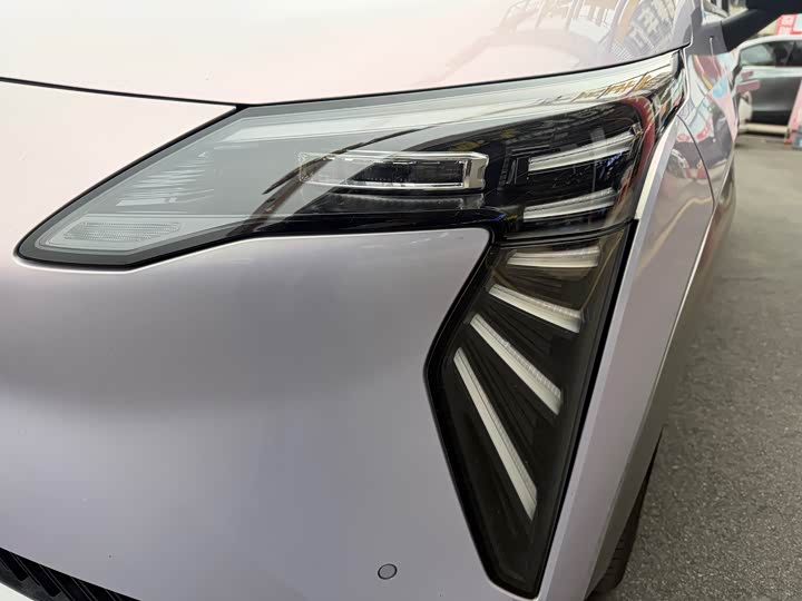 Фото 2 - GAC Aion Y