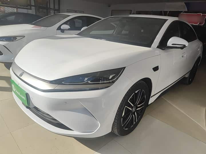 Фото 2 - BYD Qin L