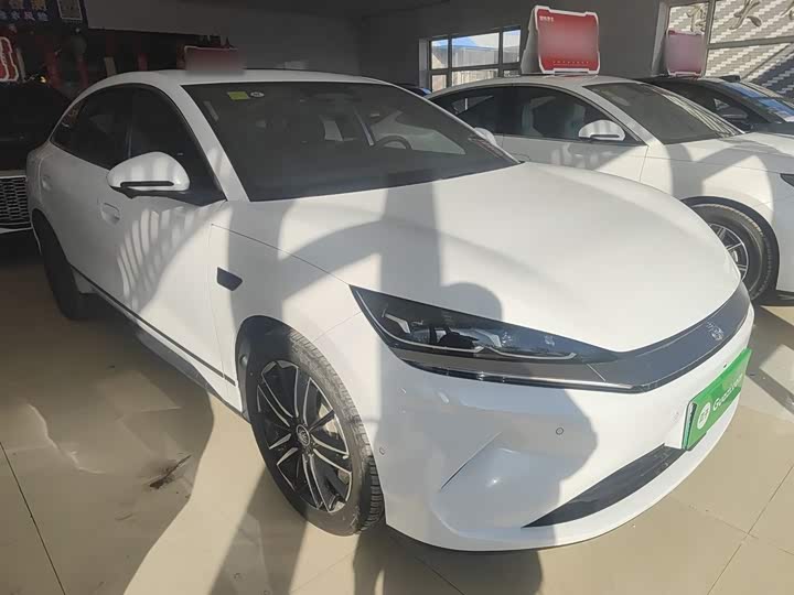 Фото 4 - BYD Qin L