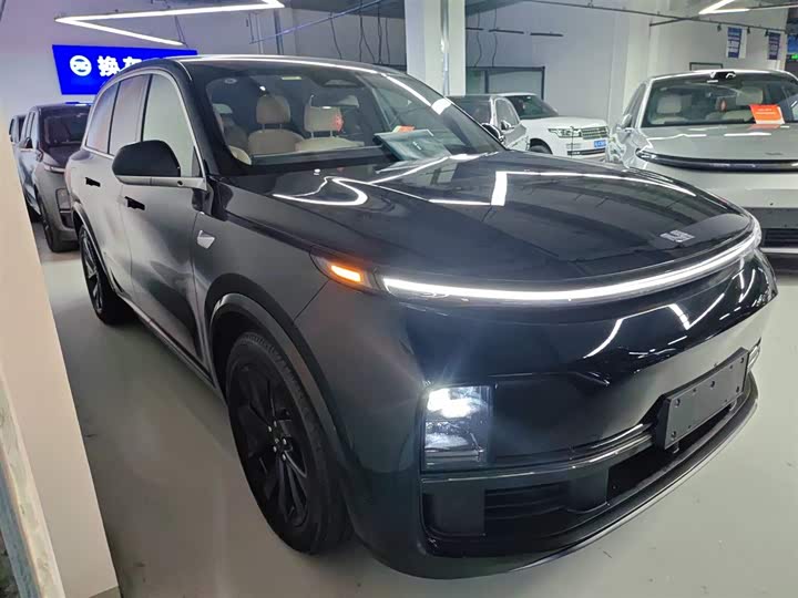 Фото 4 - LiXiang L8