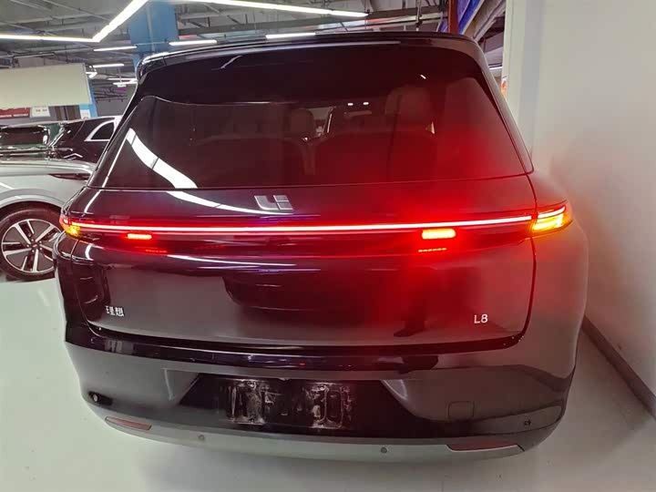 Фото 6 - LiXiang L8