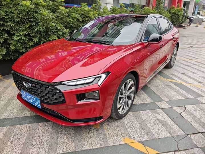 Фото 1 - Ford Mondeo