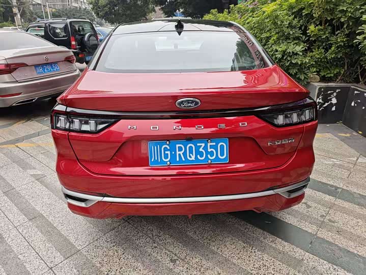 Фото 5 - Ford Mondeo