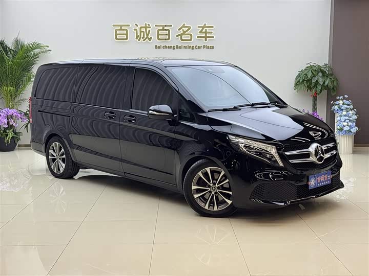 Фото 4 - Mercedes-Benz V-Class