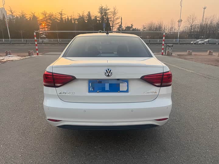 Фото 5 - Volkswagen Lavida