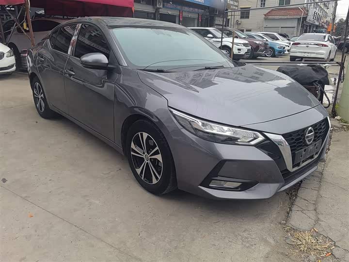 Фото 4 - Nissan Sylphy