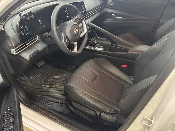 Фото 3 - Hyundai Elantra N line